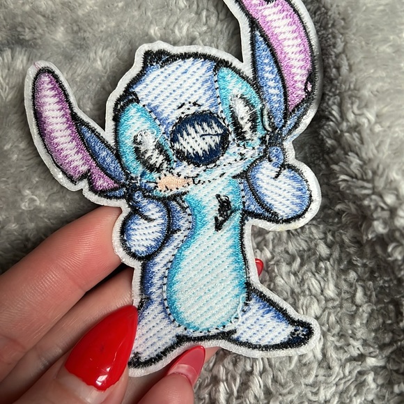 Lilo and Stitch Disney Iron-On Medium Sized Embroidered Blue Patch New Condition - Picture 4 of 5